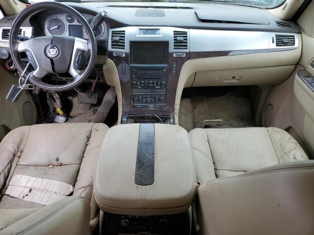 Photo 8 from auction – 2010 CADILLAC ESCALADE E with VIN 1GYUKJEF5AR120110