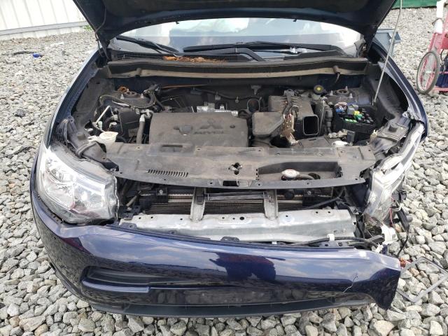 Photo 11 from auction – 2014 MITSUBISHI OUTLANDER with VIN JA4AZ3A36EZ002725