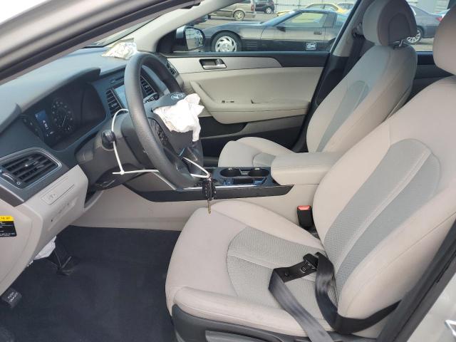 Photo 7 from auction – 2016 HYUNDAI SONATA SE with VIN 5NPE24AF9GH435221