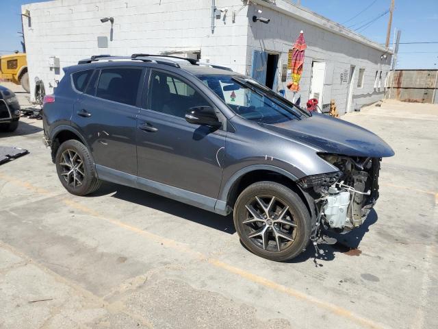 Zdjęcie 4 z aukcji – 2017 TOYOTA RAV4 SE z VIN JTMNFREV0HD102464
