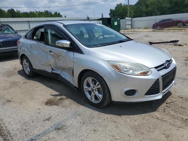 Photo 4 from auction – 2013 FORD FOCUS SE with VIN 1FADP3F23DL300052