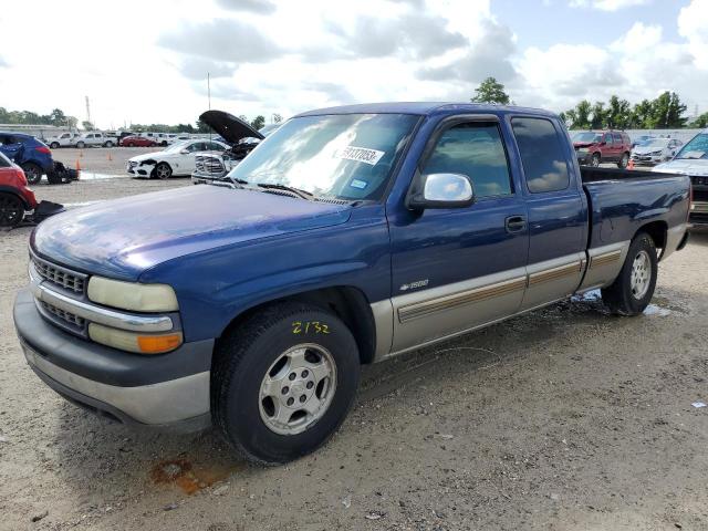 CHEVROLET SILVERADO 2002 with VIN 2GCEC19V121375372 - Photo from auction