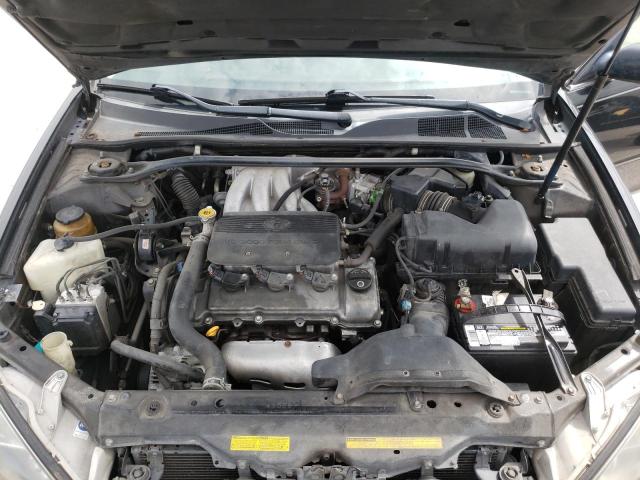 Photo 11 from auction – 2002 TOYOTA CAMRY LE with VIN 4T1BF30K32U008675