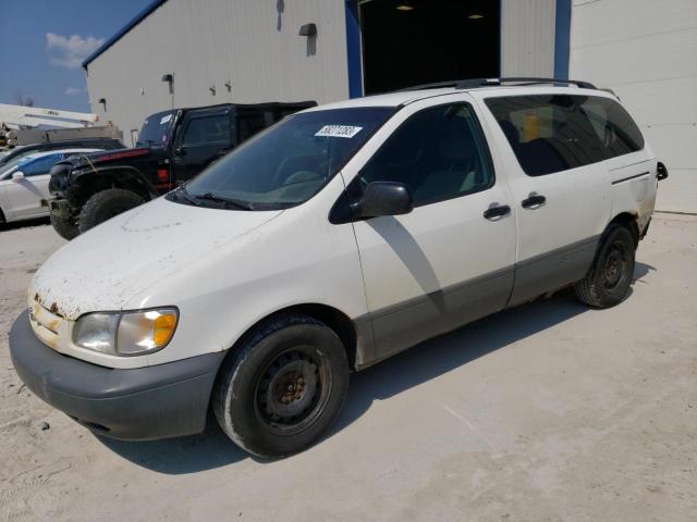 TOYOTA SIENNA LE 2000 with VIN 4T3ZF13C4YU174744 - Photo from auction