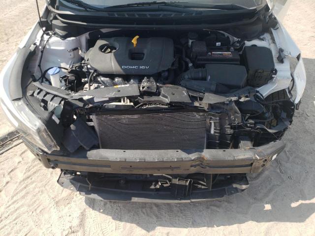Photo 11 from auction – 2017 KIA FORTE LX with VIN 3KPFK4A77HE089270