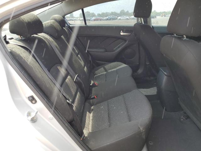 Photo 10 from auction – 2017 KIA FORTE LX with VIN 3KPFK4A7XHE087111