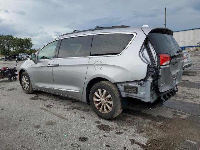 Photo 2 from auction – 2017 CHRYSLER PACIFICA T with VIN 2C4RC1BG5HR530061