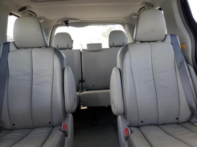 Photo 10 from auction – 2011 TOYOTA SIENNA XLE with VIN 5TDDK3DC2BS023572