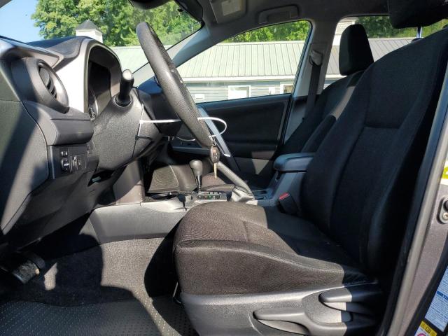 Photo 7 from auction – 2017 TOYOTA RAV4 LE with VIN JTMBFREV0HJ140751