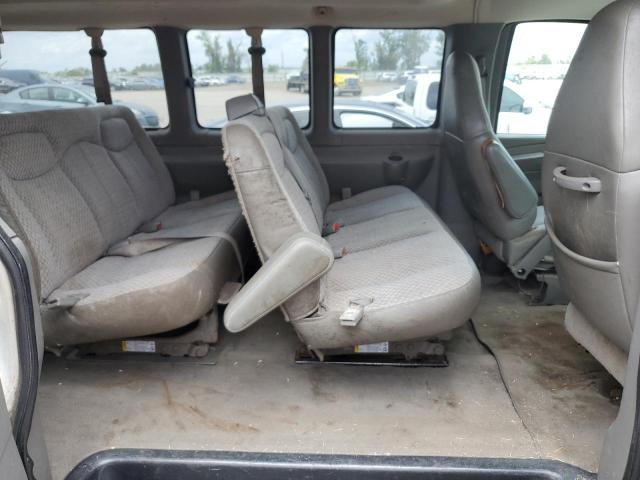 Photo 11 from auction – 2004 CHEVROLET EXPRESS G3 with VIN 1GAHG35U441133879