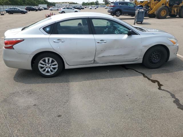 Photo 3 from auction – 2015 NISSAN ALTIMA 2.5 with VIN 1N4AL3AP2FN360817