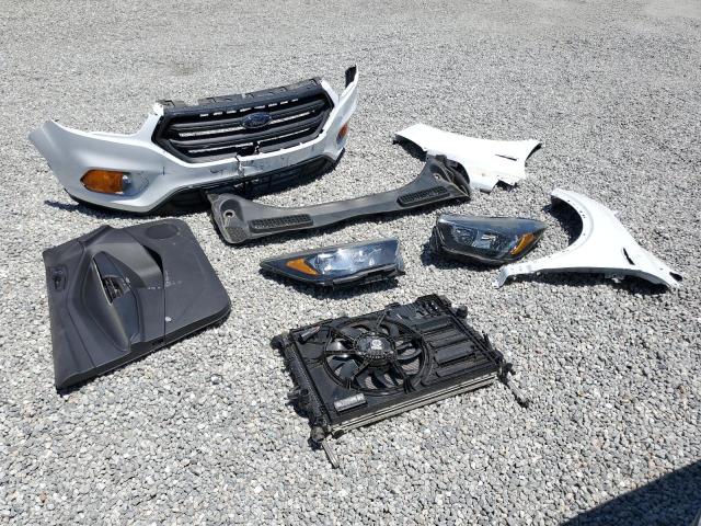 Photo 13 from auction – 2019 FORD ESCAPE S with VIN 1FMCU0F71KUA55196