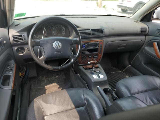 Photo 8 from auction – 2004 VOLKSWAGEN PASSAT GLS with VIN WVWVE63B44E299461