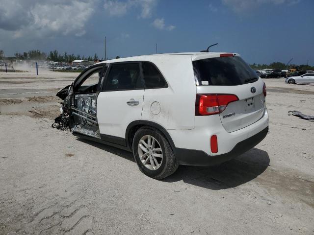 Photo 2 from auction – 2015 KIA SORENTO LX with VIN 5XYKT3A63FG659035