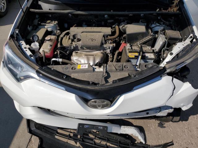 Photo 12 from auction – 2017 TOYOTA RAV4 LE with VIN JTMBFREVXHJ120636