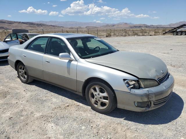 Photo 4 from auction – 2001 LEXUS ES 300 with VIN JT8BF28G510290241