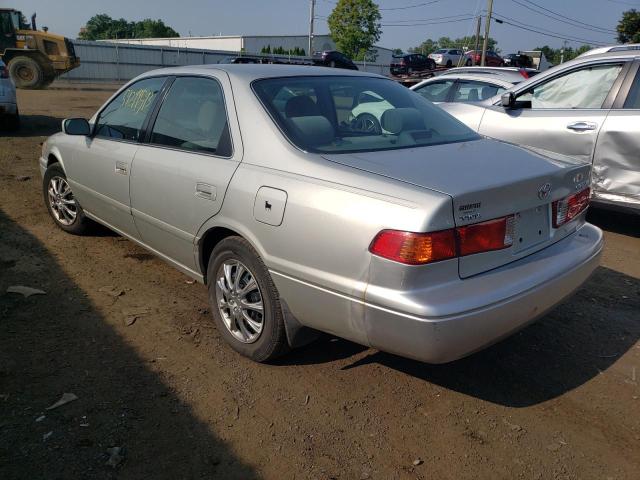 Photo 2 from auction – 2000 TOYOTA CAMRY CE with VIN 4T1BG22K4YU685134