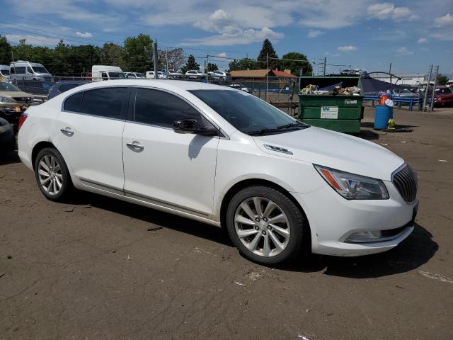 Photo 4 from auction – 2016 BUICK LACROSSE with VIN 1G4GB5G30GF159724