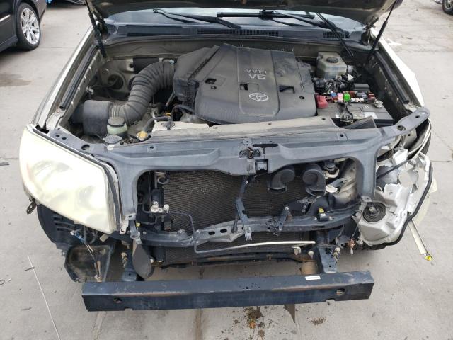 Photo 12 from auction – 2004 TOYOTA 4RUNNER SR with VIN JTEBU14R448017821
