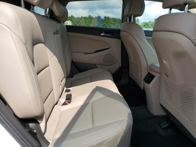 Photo 11 from auction – 2017 HYUNDAI TUCSON LIM with VIN KM8J3CA26HU386470