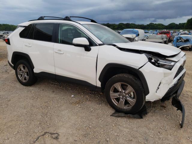 Photo 4 from auction – 2022 TOYOTA RAV4 XLE with VIN 2T3W1RFV8NC188043