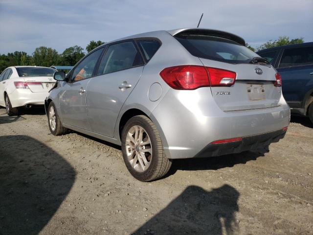 Foto 2 de la subasta – 2011 KIA FORTE EX con VIN KNAFU5A29B5411038