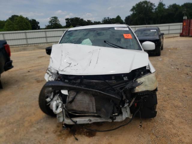 Photo 5 from auction – 2014 CHRYSLER TOWN & COU with VIN 2C4RC1BG4ER131623