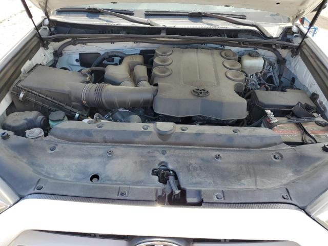 Photo 12 from auction – 2014 TOYOTA 4RUNNER SR with VIN JTEZU5JR6E5071196
