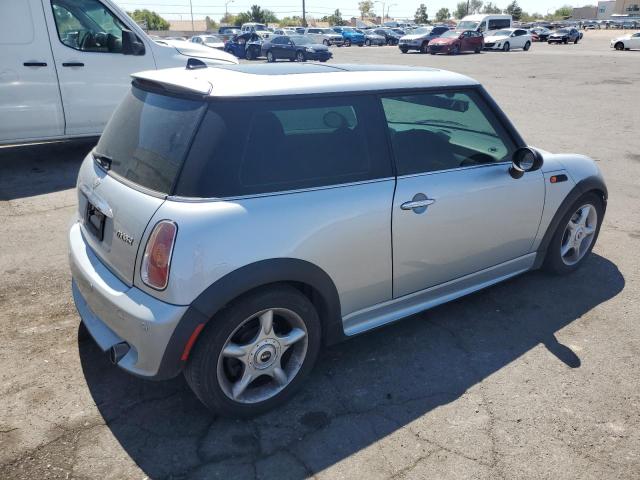Photo 3 from auction – 2004 MINI COOPER with VIN WMWRC33444TJ59653