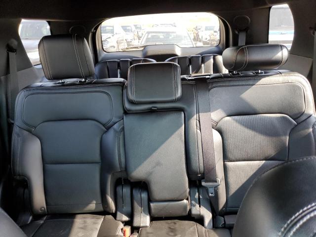 Photo 10 from auction – 2017 FORD EXPLORER L with VIN 1FM5K8F84HGA23601