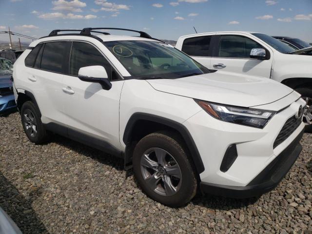 Zdjęcie 4 z aukcji – 2023 TOYOTA RAV4 XLE z VIN JTMP1RFV9PD093512
