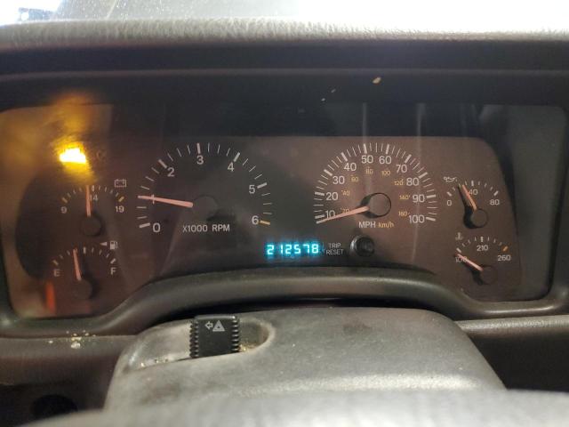 Photo 9 from auction – 2001 JEEP CHEROKEE S with VIN 1J4FF48S51L596738