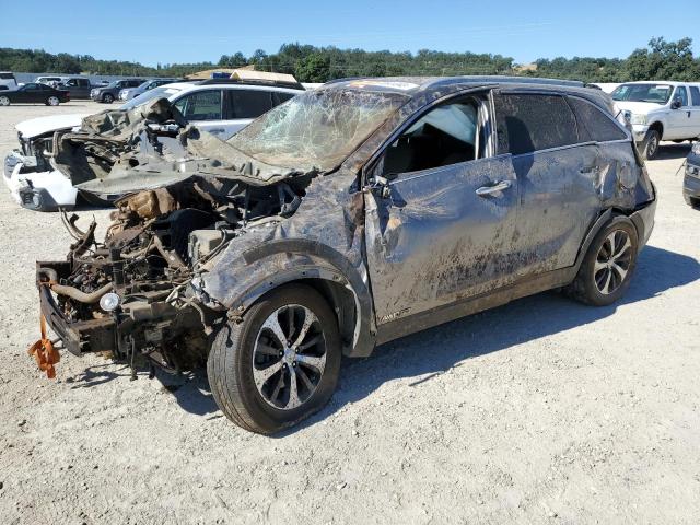 KIA SORENTO EX 2016 with VIN 5XYPHDA52GG162712 - Photo from auction