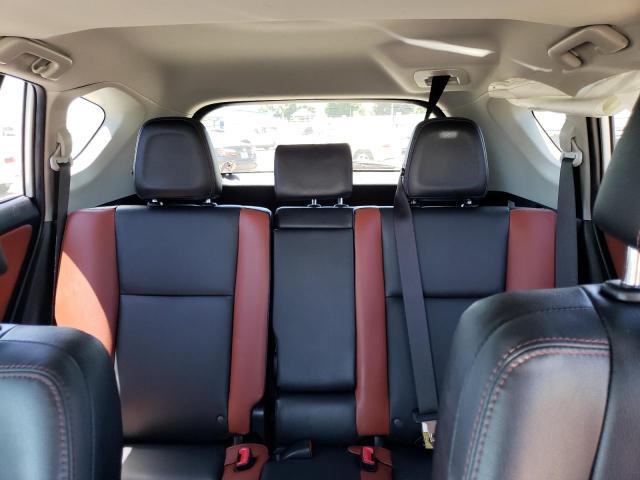 Photo 10 from auction – 2015 TOYOTA RAV4 LIMIT with VIN JTMDFREV0FD097355