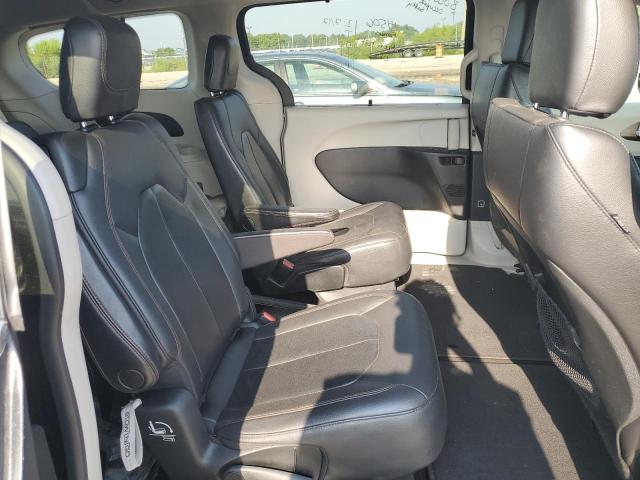 Photo 10 from auction – 2017 CHRYSLER PACIFICA T with VIN 2C4RC1BG6HR756755