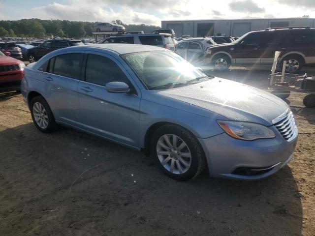 Photo 4 from auction – 2013 CHRYSLER 200 LX with VIN 1C3CCBAG9DN737819