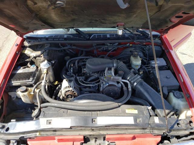 Photo 11 from auction – 2000 CHEVROLET BLAZER with VIN 1GNCT18W3YK149299