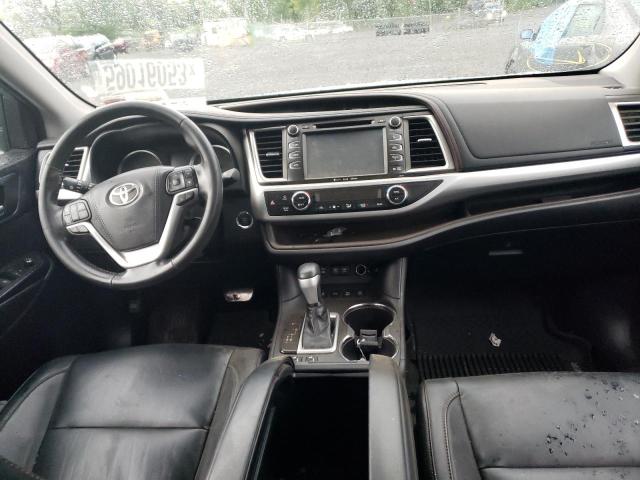 Photo 8 from auction – 2018 TOYOTA HIGHLANDER with VIN 5TDJZRFH0JS525604
