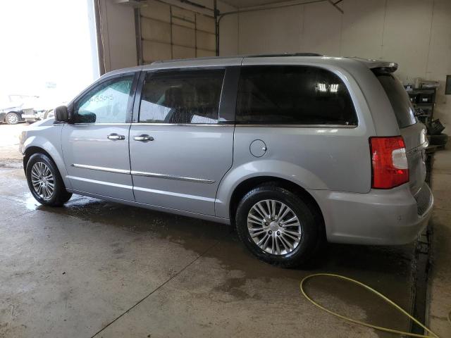Photo 2 from auction – 2013 CHRYSLER TOWN & COU with VIN 2C4RC1CG7DR745465