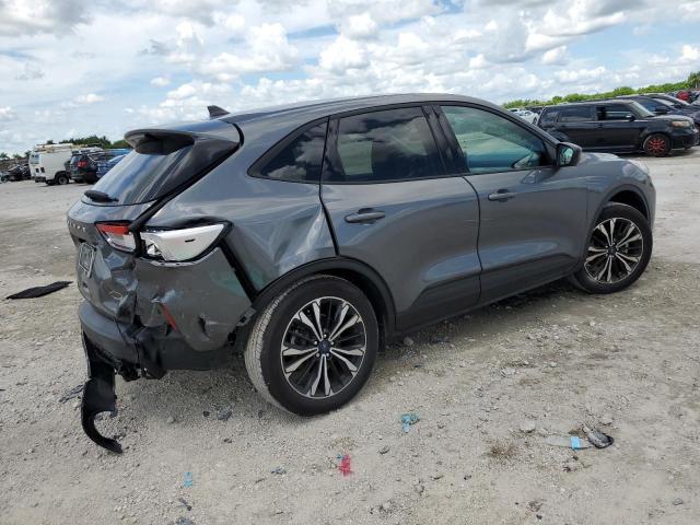 Photo 3 from auction – 2022 FORD ESCAPE SE with VIN 1FMCU0G60NUB61360