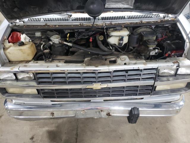 Photo 12 from auction – 1993 CHEVROLET G20 with VIN 1GBEG25K2PF341936