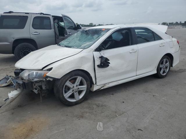 TOYOTA CAMRY L 2014 with VIN 4T1BF1FK7EU745491 - Photo from auction