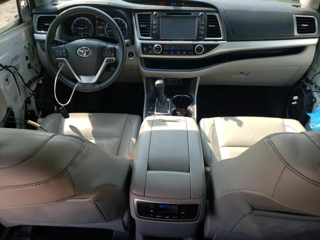 Photo 8 from auction – 2018 TOYOTA HIGHLANDER with VIN 5TDJZRFH2JS884100