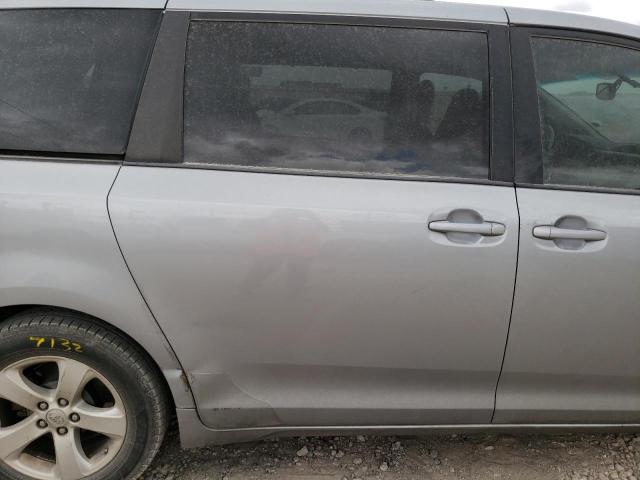 Photo 11 from auction – 2013 TOYOTA SIENNA LE with VIN 5TDKK3DC7DS393930