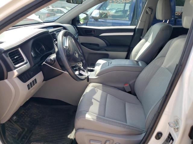 Photo 7 from auction – 2015 TOYOTA HIGHLANDER with VIN 5TDBKRFH7FS174206