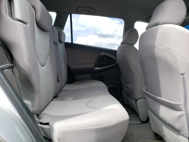 Photo 11 from auction – 2006 TOYOTA RAV4 with VIN JTMBD33V866012750