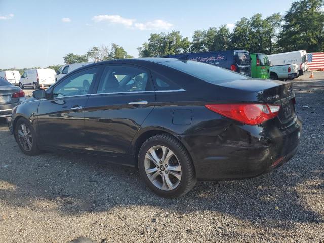 Photo 2 from auction – 2011 HYUNDAI SONATA SE with VIN 5NPEC4AC6BH102468