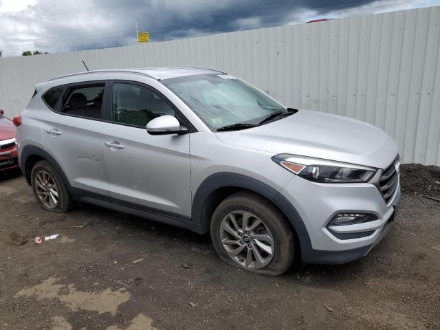 Photo 4 from auction – 2016 HYUNDAI TUCSON LIM with VIN KM8J3CA24GU183091