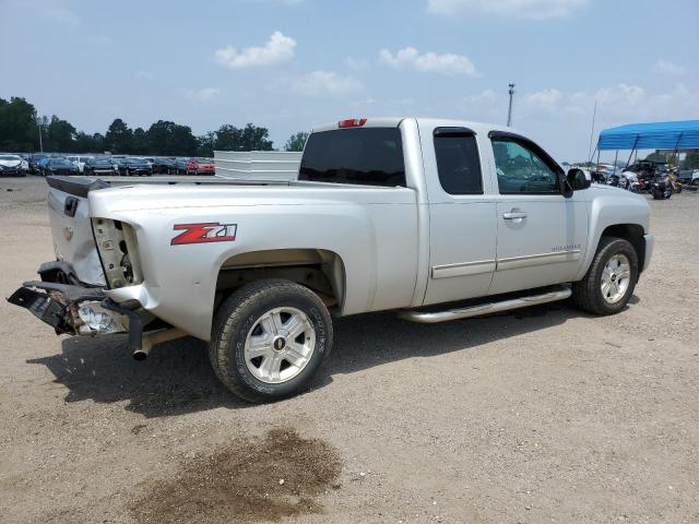 Photo 3 from auction – 2010 CHEVROLET SILVERADO with VIN 1GCSCSE03AZ155272