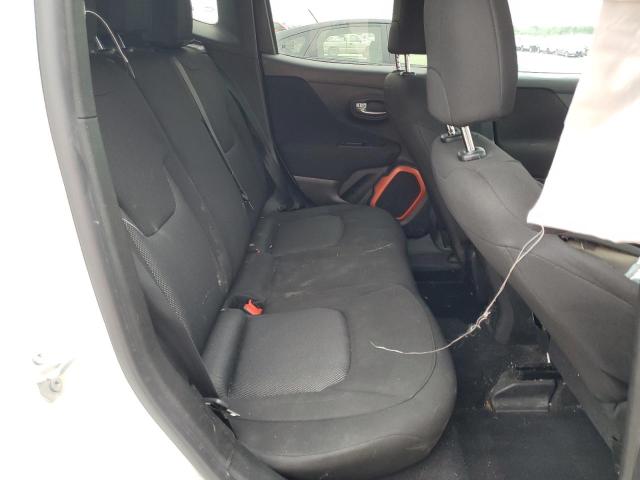 Photo 11 from auction – 2018 JEEP RENEGADE S with VIN ZACCJBAB6JPH26897